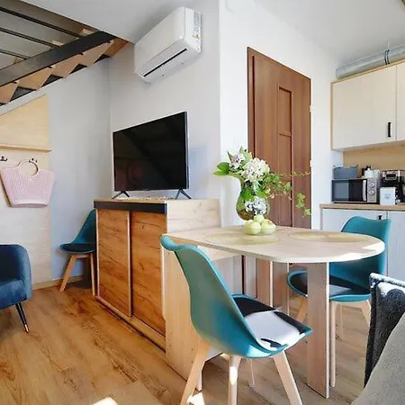 Terraced House For 5 People *