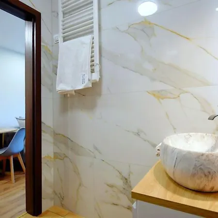 펜션 Homes With Terraces, 미엘렌코