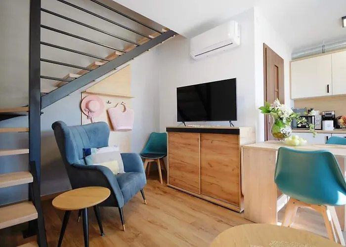 Homes With Terraces, Casa de Férias